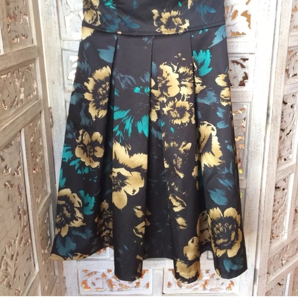 Guess  |  satin dress - Picture 6 of 6